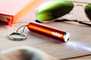 SANLIGHT Lampe torche en plastique - GiftRetail MO9469